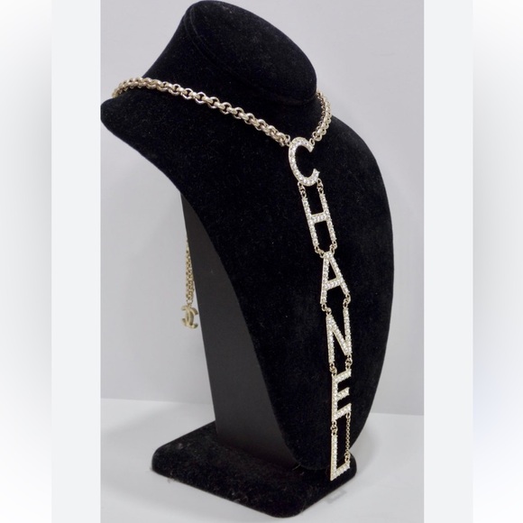Runway✨Chanel Crystals Logo Gold Drop Necklace - Picture 15 of 17